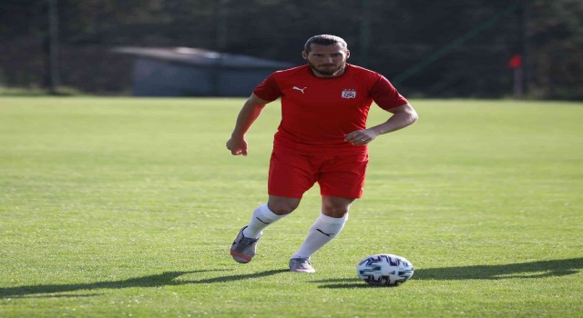 Sivasspordan Koray Altınaya teşekkür