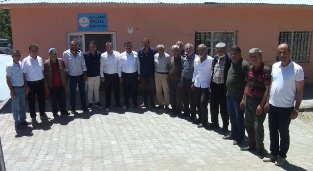 Sülük, mahallelilerle bir araya geldi