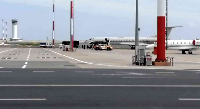 Tahıl Koridoru zirvesine katılacak Rus heyetini taşıyan uçak İstanbul Havalimanına indi