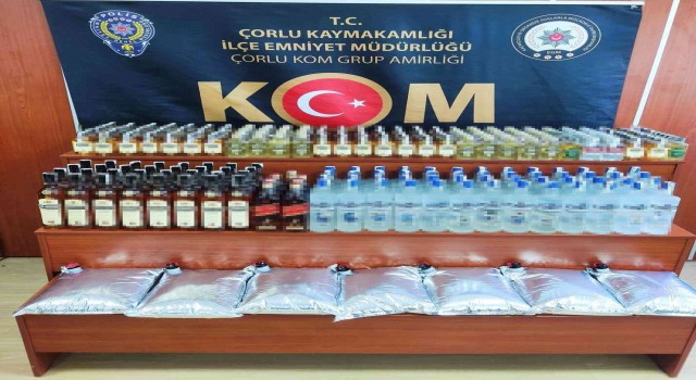 Tekirdağda kaçak içki operasyonu: 422 şişe içki ele geçirildi