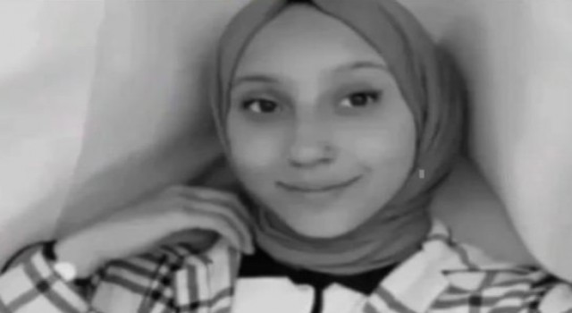 Traktörün altında kalan genç kız hayatını kaybetti