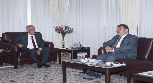 TÜBİTAK Başkanı Prof. Dr. Hasan Mandal, Atatürk Üniversitesinde