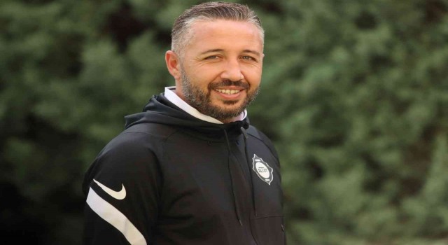 Tuna Üzümcü: Büyük Altayı en iyi şekilde temsil edecek kadroyu sahaya çıkartmayı hedefliyoruz”