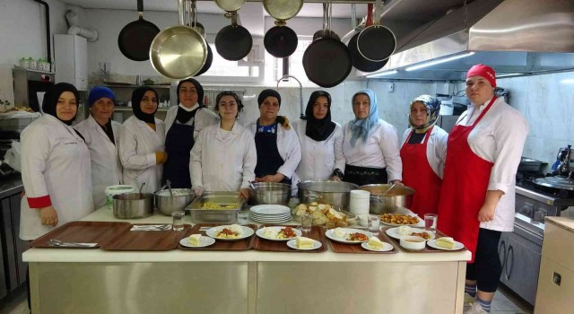 Turizm sezonunda aşçılık kursuna yoğun ilgi
