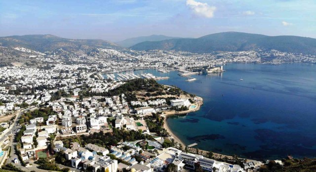 Turizmcilerden son dakika uyarısı; Rezervasyon yapmadan gelmeyin kapıda kalırsınız