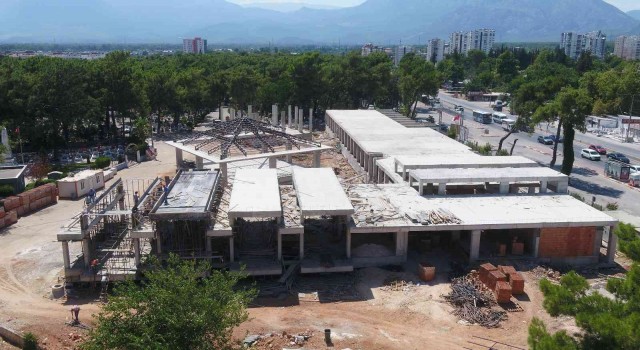 Uncalı Mezarlığında yenileme çalışması sona yaklaştı
