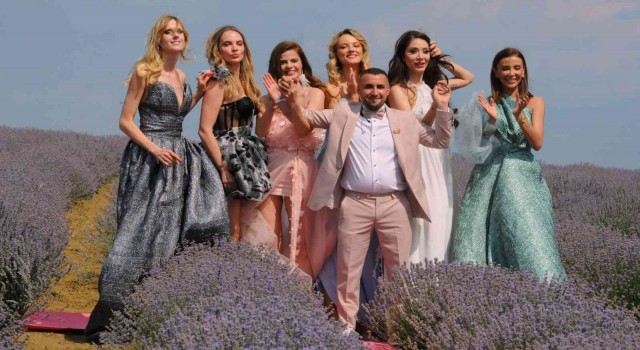 Ünlü modacı Cafer Andıç, Türkiyede bir ilki gerçekleştirdi