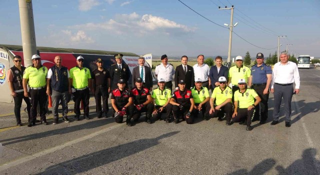 Vali Ergün, vatandaşlarla bayramlaştı