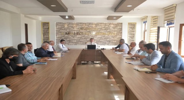 Vali Memişten İl Milli Eğitim Müdürlüğüne ziyaret
