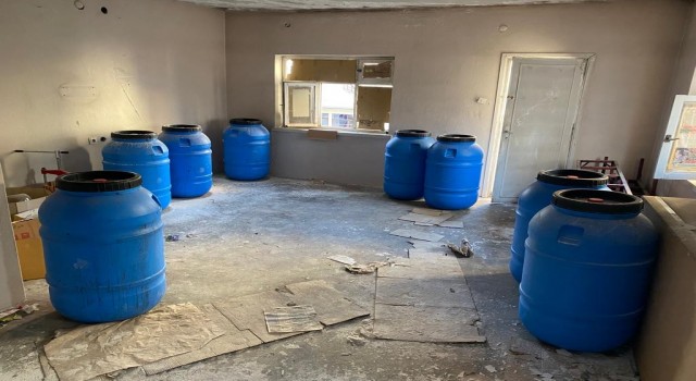 Vanda 5 bin 420 litre sahte içki ele geçirildi
