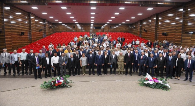 Vanın geleceği çalıştayı değerlendirme toplantısı yapıldı