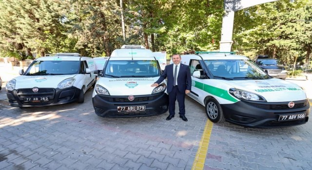 Yalova Belediyesi 3 yeni araç aldı