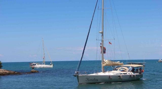 Yatçılar Trabzona demir attı