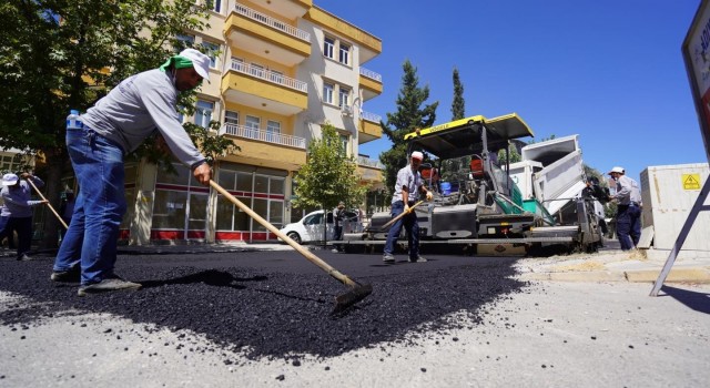 Yeni Sanayi Mahallesinde asfalt çalışması