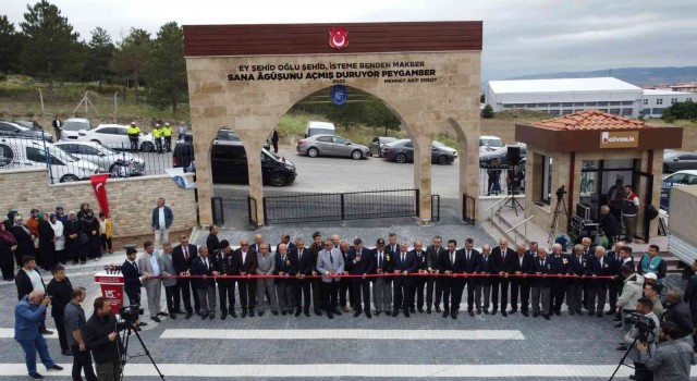 Yenilenen Çorum Şehitliği dualarla ziyarete açıldı