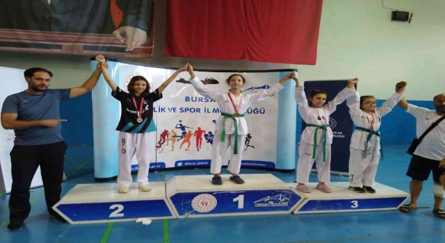 Yıldırımlı sporculardan 8 madalya