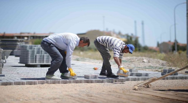 Yoncalıya son 3 ayda 27 bin metrekare kilit parke taşı