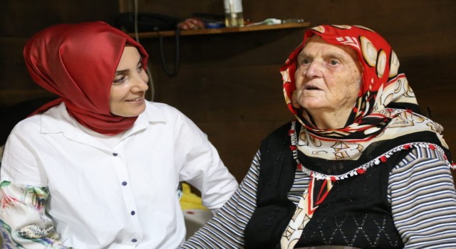 102 yaşındaki Cemile nine Trabzondan Cumhurbaşkanı Erdoğana böyle seslendi
