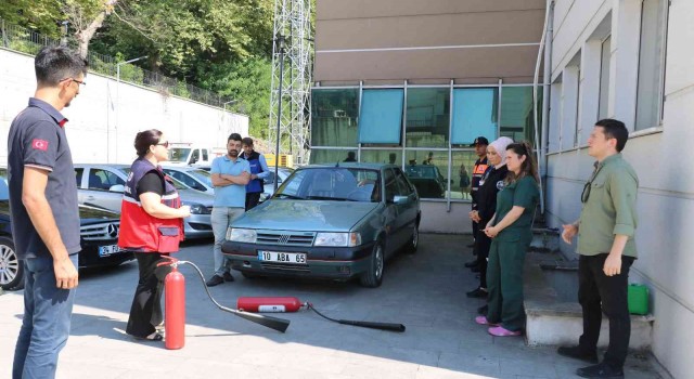 112 Acil Çağrı merkezi personeline yangın tatbikatı