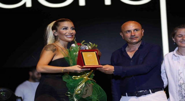 15. Kültür Festivali finali Murat Dalkılıç ve İrem Derici ile yapıldı