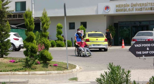 20 gündür ameliyat olmayı bekleyen engelli adam teşhis koyamıyoruz denilerek taburcu edildi