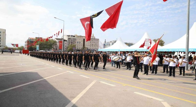 30 Ağustos Zafer Bayramının 100. yıl dönümü coşkuyla kutlandı