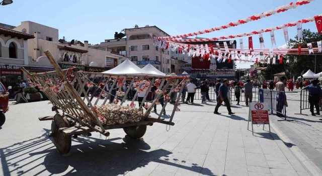 34. Uluslararası Taşköprü Kültür ve Sarımsak Festivaline coşkulu açılış