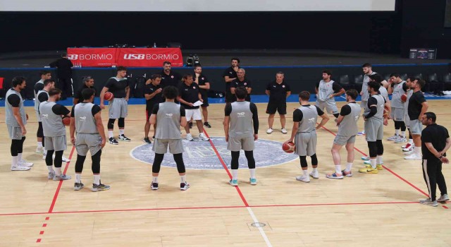 A Milli Basketbol Takımı, Bormioda çalışmalara başladı