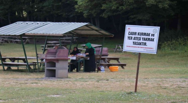 Abant Gölünde tatilciler orman yangınlarına karşı uyarıldı