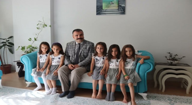 Ağrı Aile ve Sosyal Hizmetler İl Müdürü Bayrak, beşiz kızları ziyaret etti
