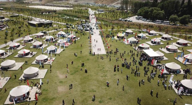 Ahlatta 1071 etkinlikleri başladı