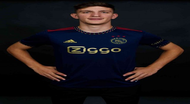 Ahmetcan Kaplan resmen Ajaxda