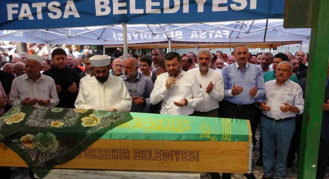 AK Parti İstanbul İl Başkanı Kabaktepenin annesi son yolculuğuna uğurlandı