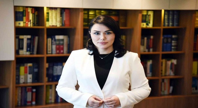AK Partiden, Eskişehir Büyükşehir Belediyesinin kapalı pazar esnafının tahliyesine tepki