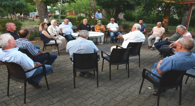 AK Partiden köylere çıkarma