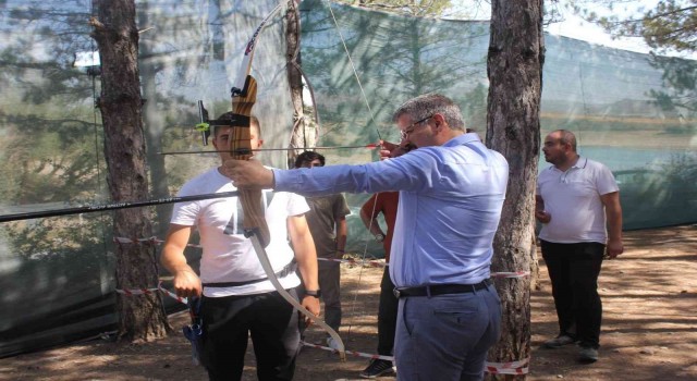 AK Partiden Kuruluşumuzdan Günümüze Teşkilat Buluşması Programı Düzenlendi
