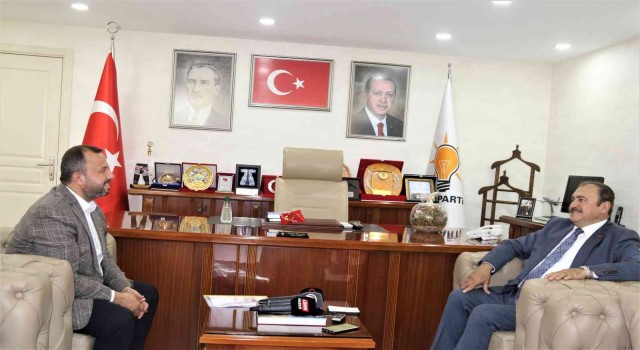 AK Partili Veysel Eroğlu: “Antalyada yollar Afyon kaymağı gibi oldu”