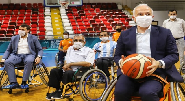Akdeniz Belediye Spor Kulübü Tekerlekli Sandalye Basketbol Takımı 2. Ligde
