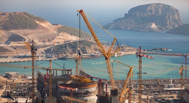 Akkuyu NGS’nin 1’inci Güç Ünitesinde Kutup Vincinin Montajı Yapıldı