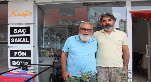 Akyurtta bu aile 100 yıldır berber