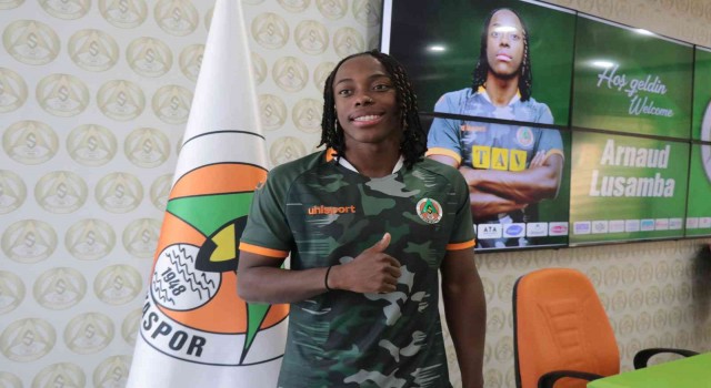 Alanyaspor, Fransız Arnaud Lusambayı renklerine bağladı