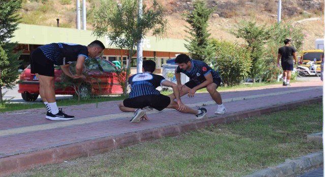ALKÜ için ter döktüler