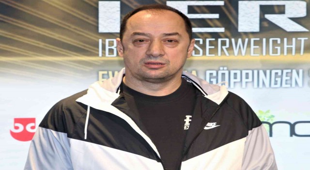 Almanyanın boks oscarlarında Türk boksörler önde gidiyor
