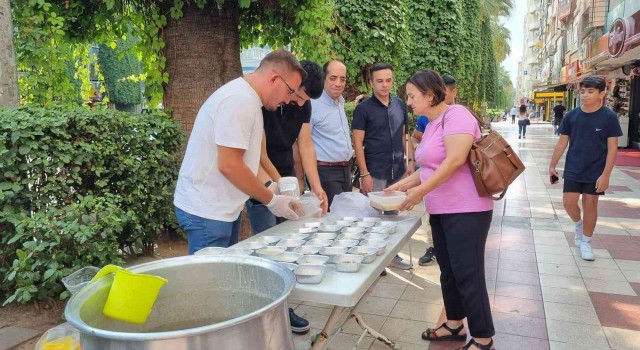 Altı Nokta Körler Derneğinden aşure hayrı