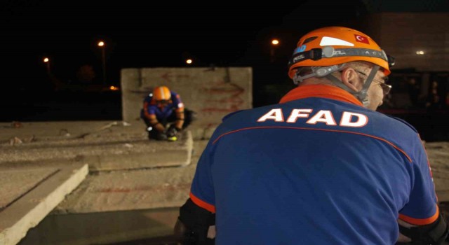 Ankarada gerçeği aratmayan deprem tatbikatı