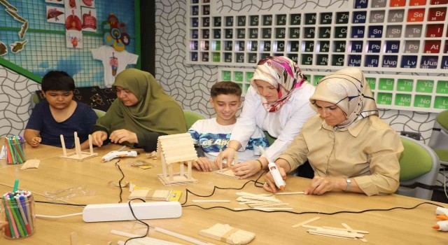 Anne-çocuk, bilim Şehitkamildeki etkinliklere katıldı