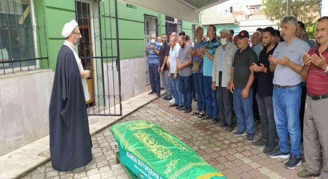 Anne ve karnındaki bebeğe hüzünlü veda