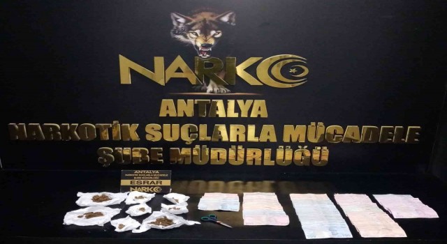 Antalyada uyuşturucu operasyonu: 53 gözaltı