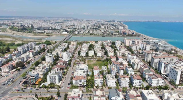 Antalyada yabancılara konut satışında son 3 aydır Rusya ve Ukrayna başı çekiyor
