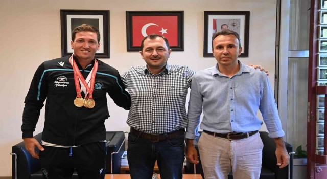 Antrenörden üç dalda Türkiye şampiyonluğu